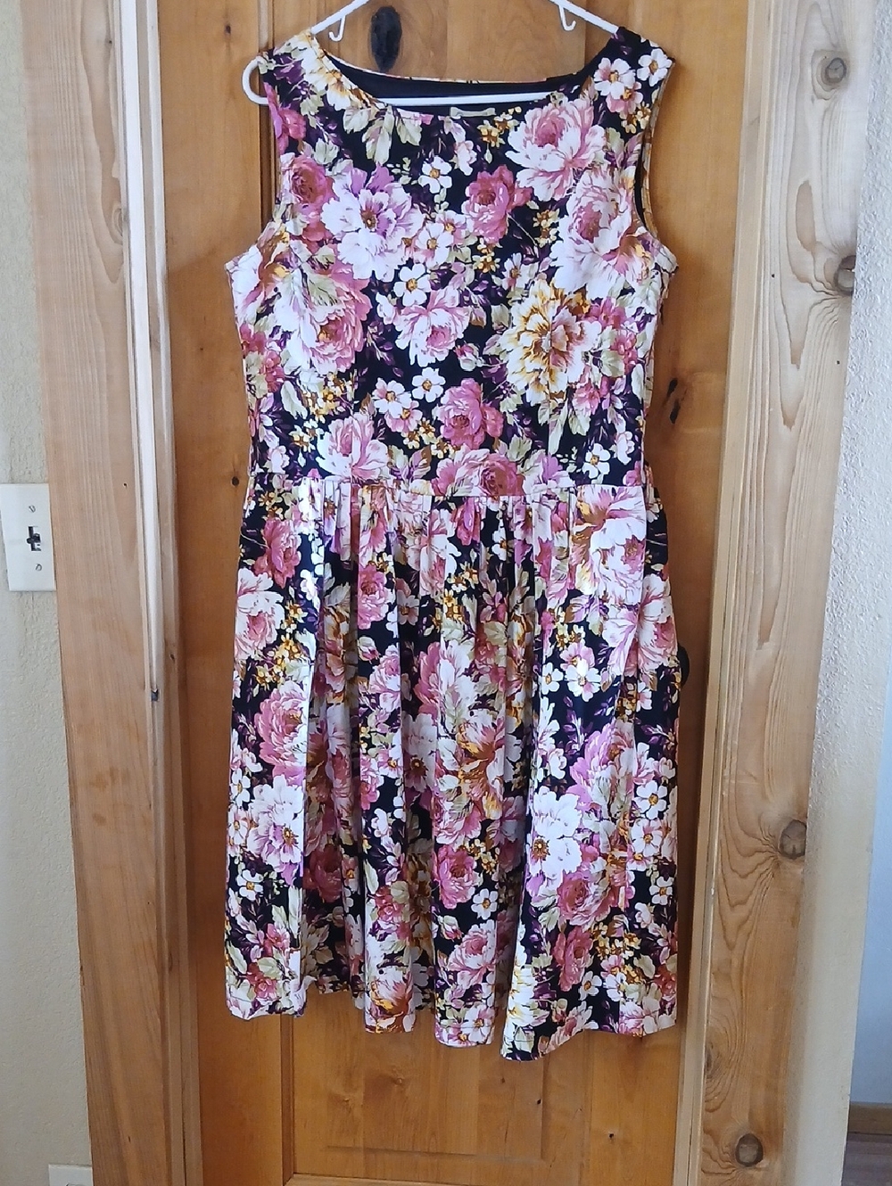 Lindy Bop Floral Dress